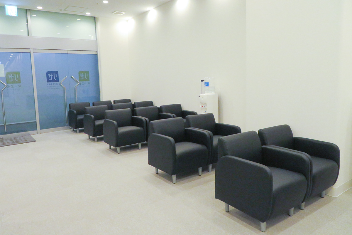 リゼクリニック静岡院のウェイティングスペース
