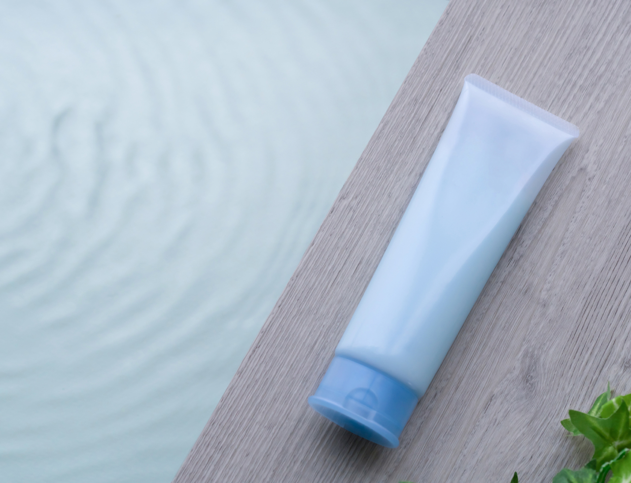 VIOの自己処理後は必ず保湿をしよう