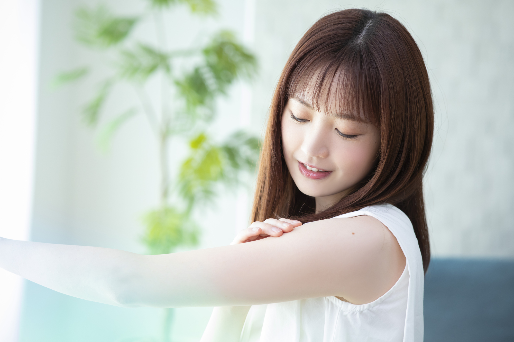 ニードル脱毛の「痛い!」に耐えられるかは“毛を抜いて”確かめよう